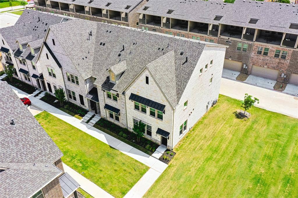 3509 Treasure Drive, Plano, TX 75074 3509 Treasure Drive, Plano, TX 75074