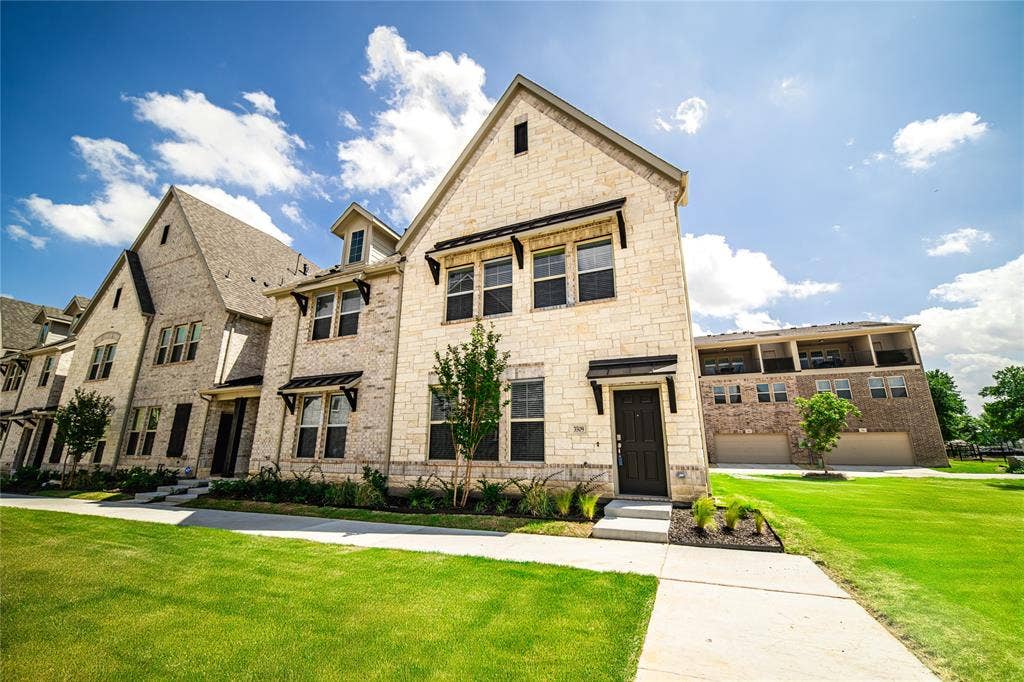 3509 Treasure Drive, Plano, TX 75074 3509 Treasure Drive, Plano, TX 75074