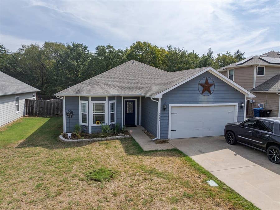 Property photo for 4814 Pinnacle Place, Denison, TX