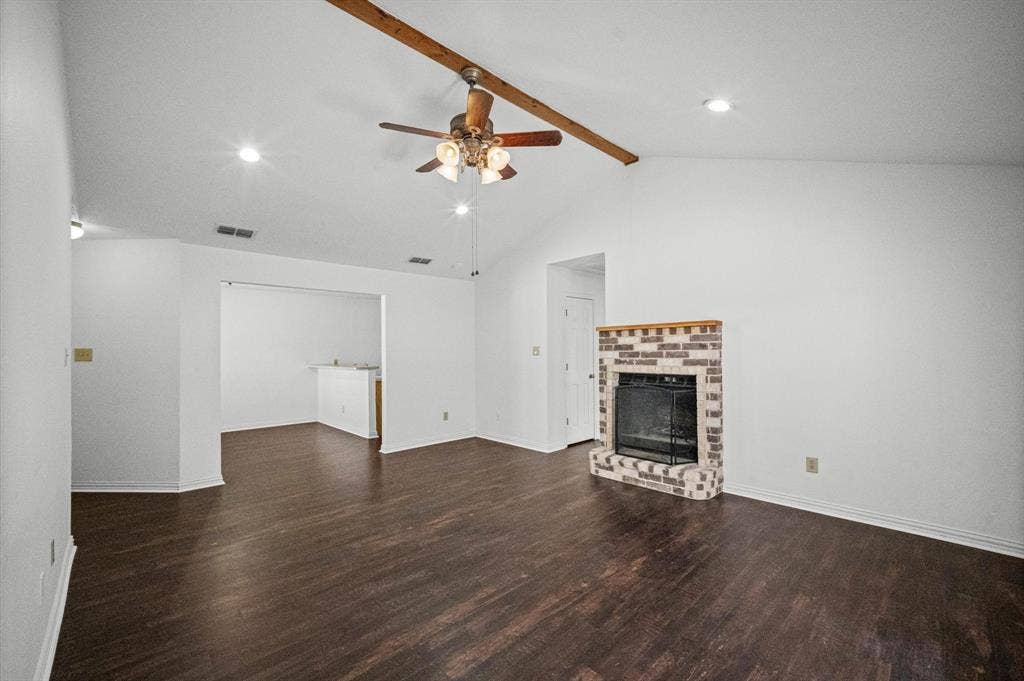 2812 Paisley Street, Denton, TX 76209 2812 Paisley Street, Denton, TX 76209