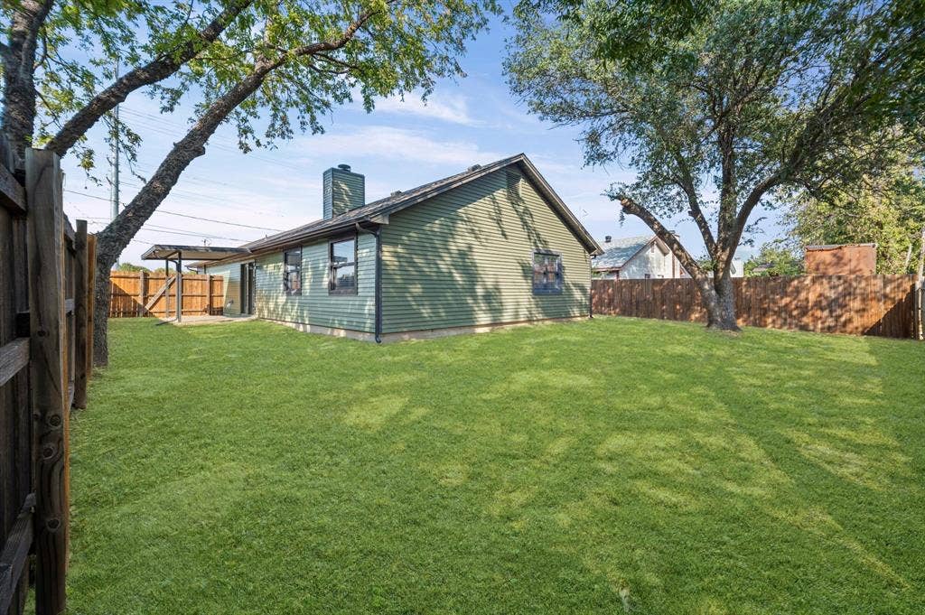 2812 Paisley Street, Denton, TX 76209 2812 Paisley Street, Denton, TX 76209