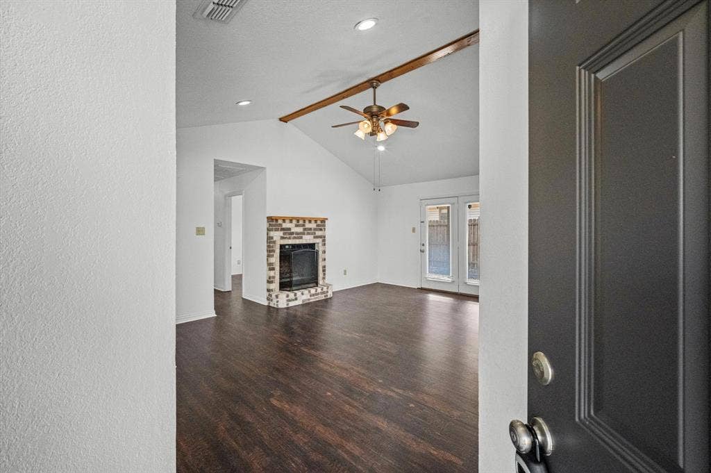 2812 Paisley Street, Denton, TX 76209 2812 Paisley Street, Denton, TX 76209