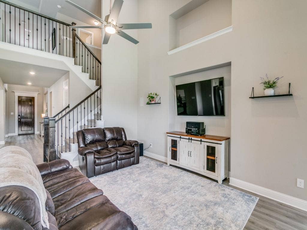 Another view of this beautiful living area