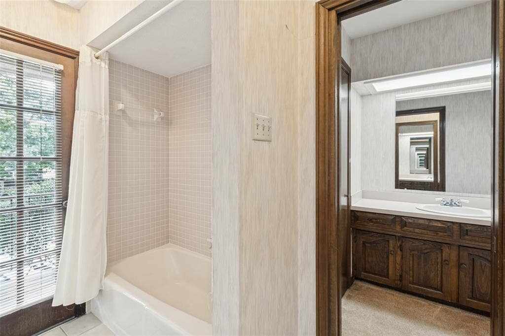 3003 Creekbend Drive, Plano, TX 75075 3003 Creekbend Drive, Plano, TX 75075