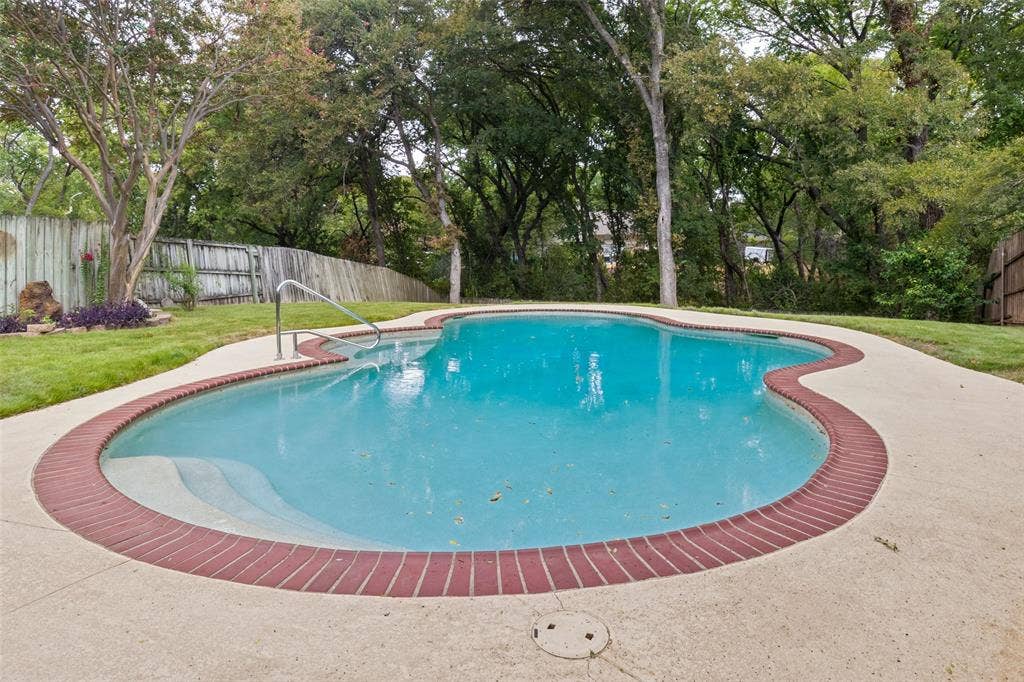 3003 Creekbend Drive, Plano, TX 75075 3003 Creekbend Drive, Plano, TX 75075