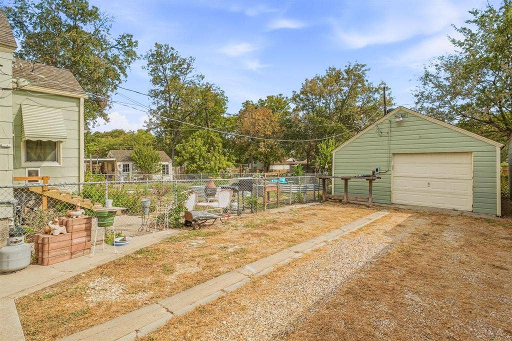 One car garage with addtional storage.