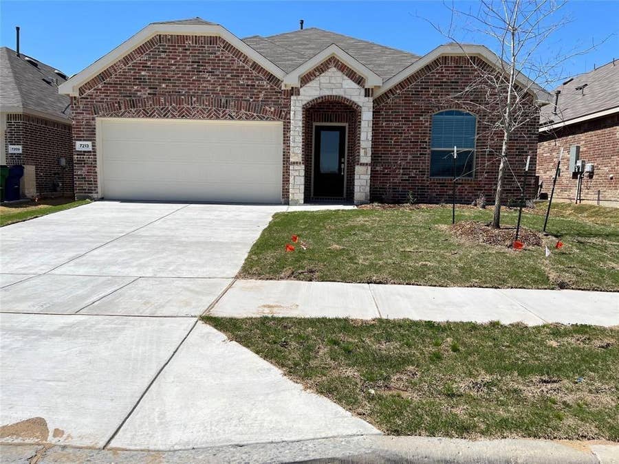 Property photo for 7213 Crepe Myrtle Avenue, McKinney, TX