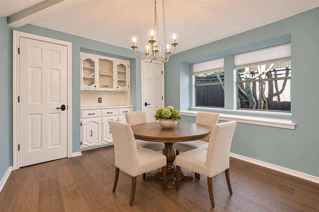 7333 Pleasant View Drive, Dallas, TX 75231 7333 Pleasant View Drive, Dallas, TX 75231