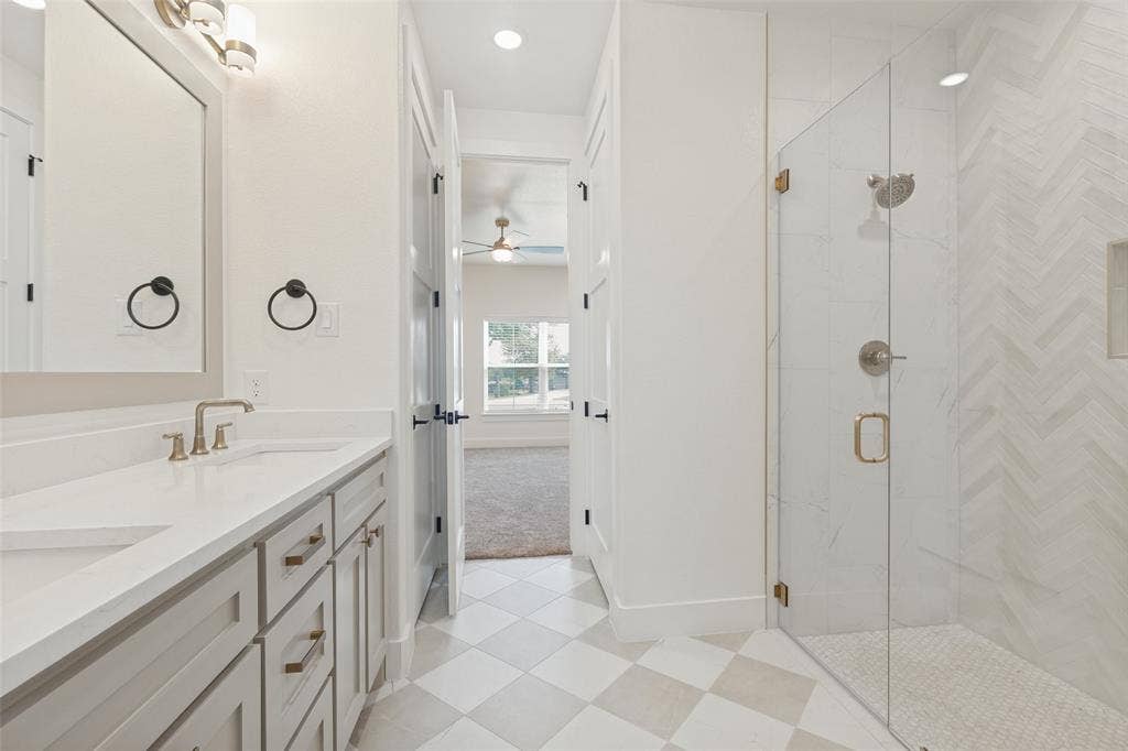 2485 Cottondale Road, Springtown, TX 76082 2485 Cottondale Road, Springtown, TX 76082