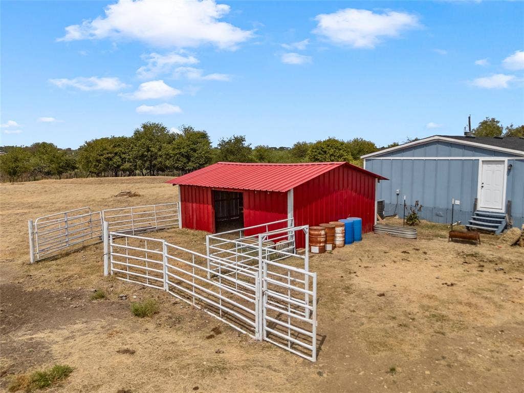 9312 S Lone Star Parkway, Moody, TX 76557 9312 S Lone Star Parkway, Moody, TX 76557