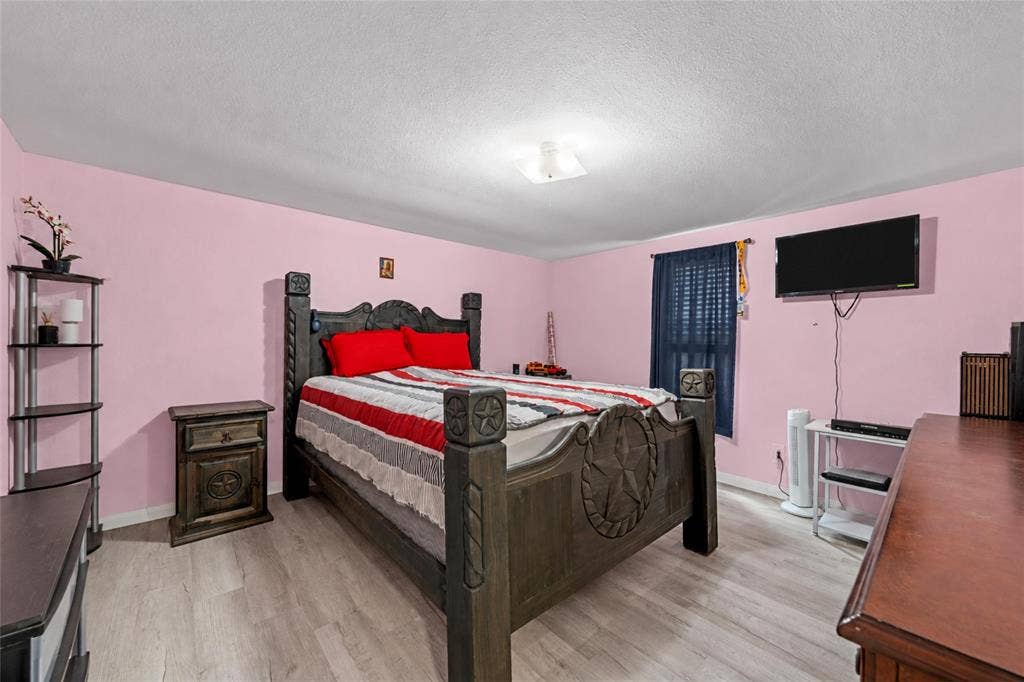 9312 S Lone Star Parkway, Moody, TX 76557 9312 S Lone Star Parkway, Moody, TX 76557