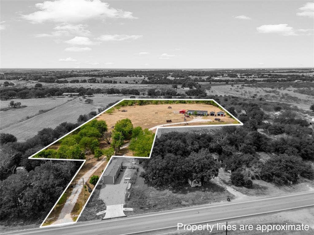 9312 S Lone Star Parkway, Moody, TX 76557 9312 S Lone Star Parkway, Moody, TX 76557