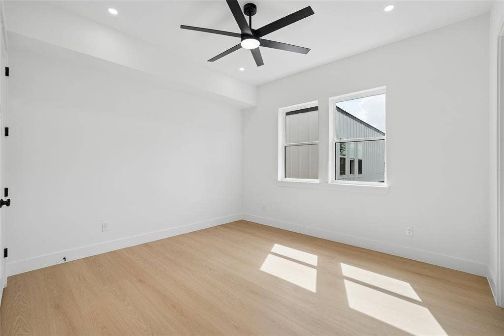 1825 Pollard Street, Dallas, TX 75208 1825 Pollard Street, Dallas, TX 75208