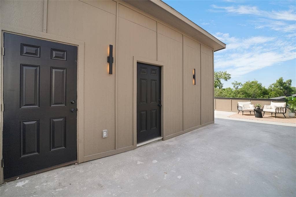 1825 Pollard Street, Dallas, TX 75208 1825 Pollard Street, Dallas, TX 75208