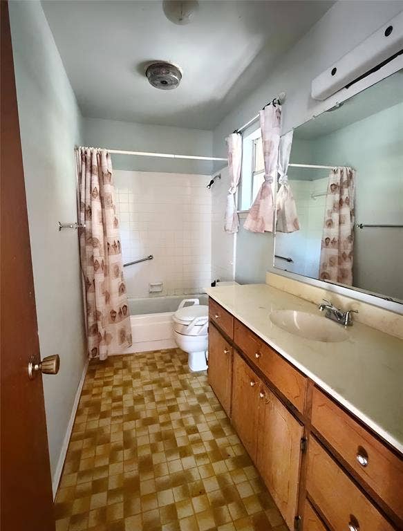 148 Crockett Lane, Hewitt, TX 76643 Primary bathroom with an extended vanity and ample counter space, wood cabinetry, and natural light.