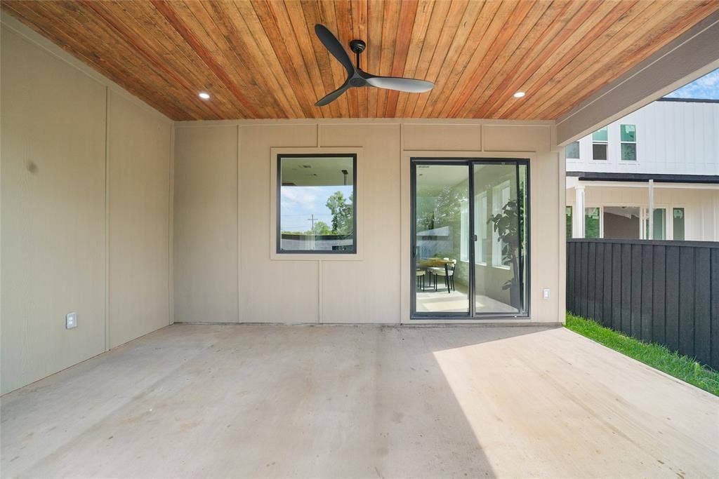 1827 Pollard Street, Dallas, TX 75208 1827 Pollard Street, Dallas, TX 75208