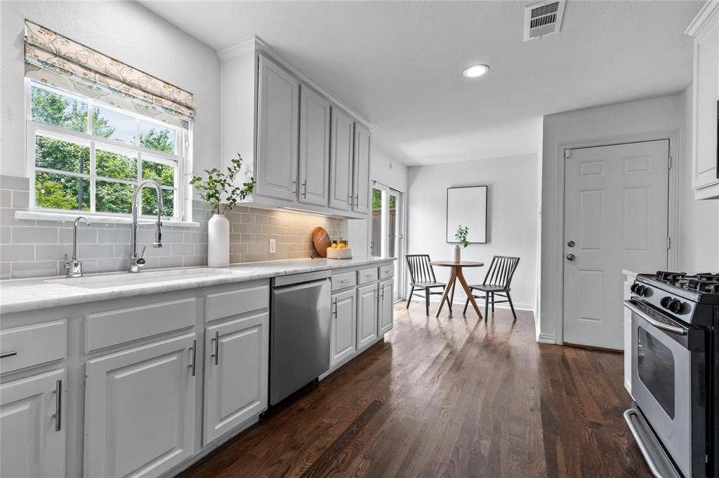 5018 Wateka Drive, Dallas, TX 75209 5018 Wateka Drive, Dallas, TX 75209
