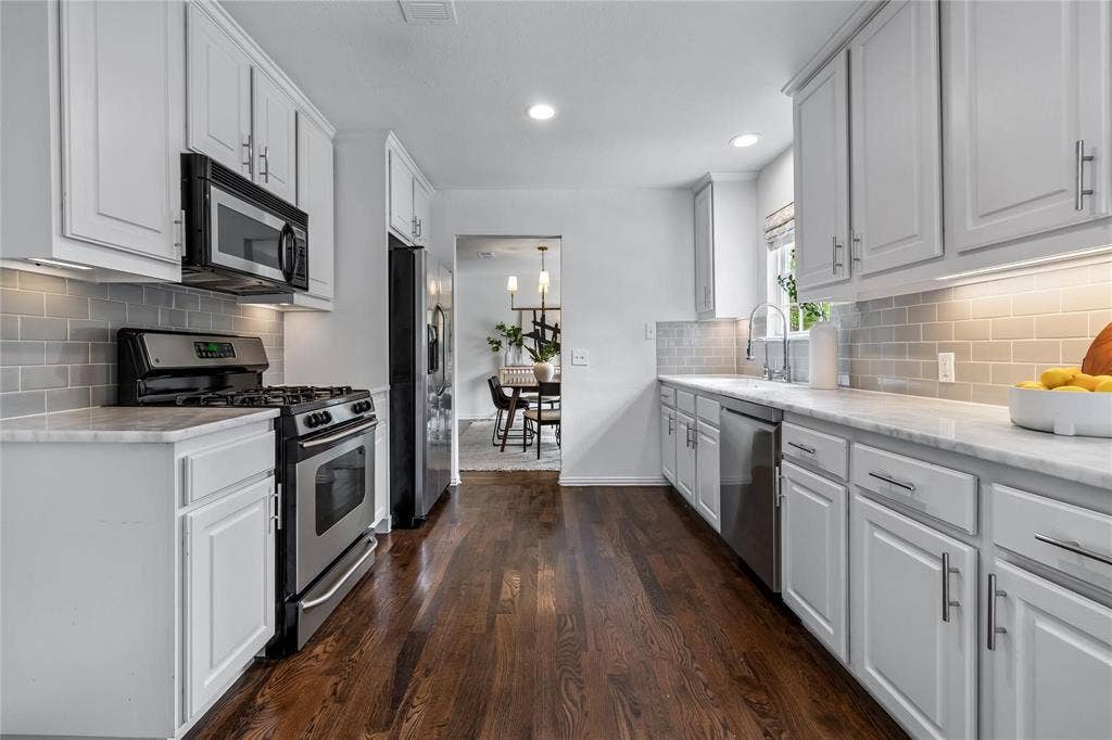 5018 Wateka Drive, Dallas, TX 75209 5018 Wateka Drive, Dallas, TX 75209