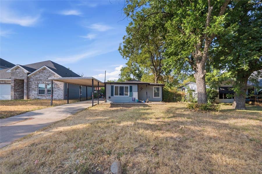 Property photo for 5828 Humbert Avenue, Fort Worth, TX