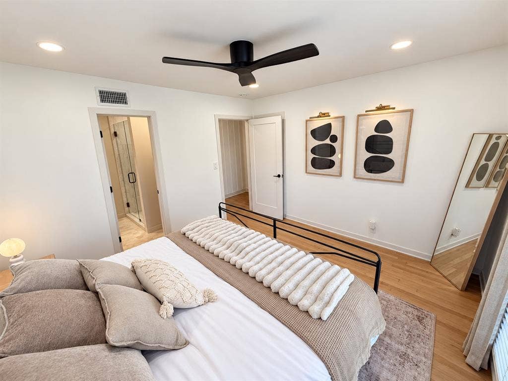 2013 Huntington Lane, Fort Worth, TX 76110