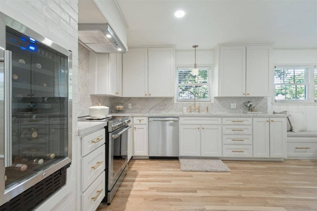 2013 Huntington Lane, Fort Worth, TX 76110