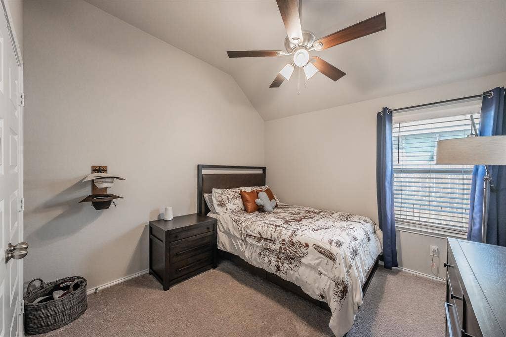 1821 Abelia Lane, Weatherford, TX 76086 1821 Abelia Lane, Weatherford, TX 76086