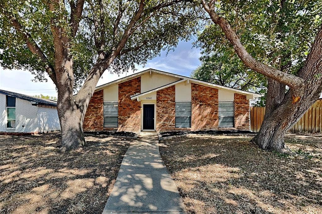 6560 Chinaberry Trail, Plano, TX 75023