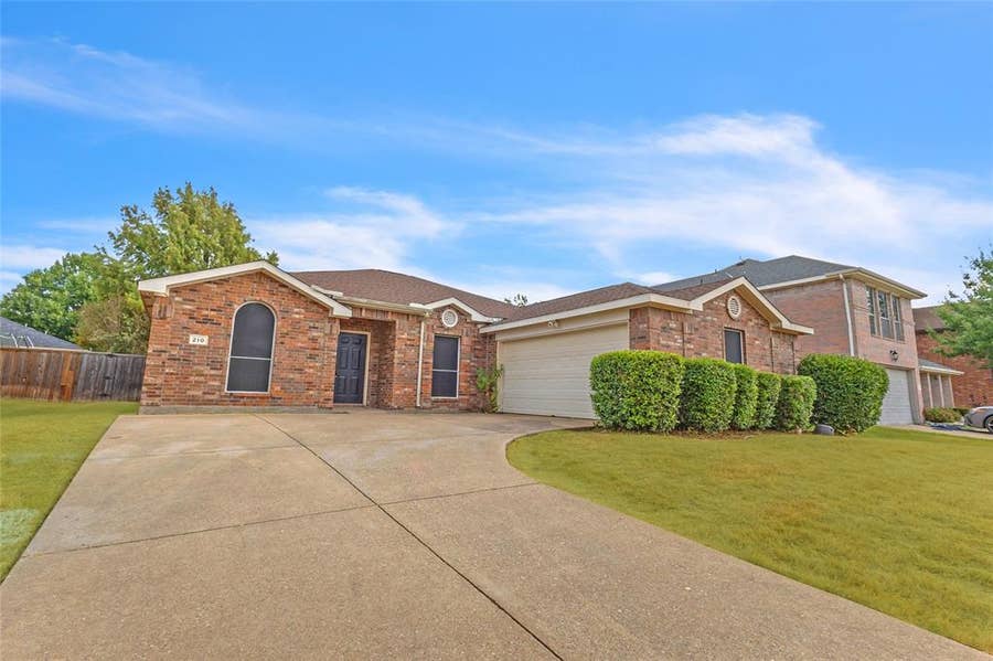 Property photo for 210 Angelina Drive, Crandall, TX