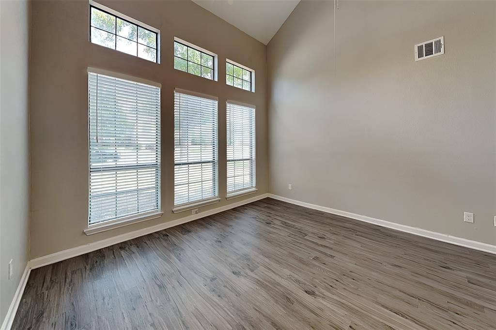 4504 Westchase Circle, Grapevine, TX 76051 4504 Westchase Circle, Grapevine, TX 76051