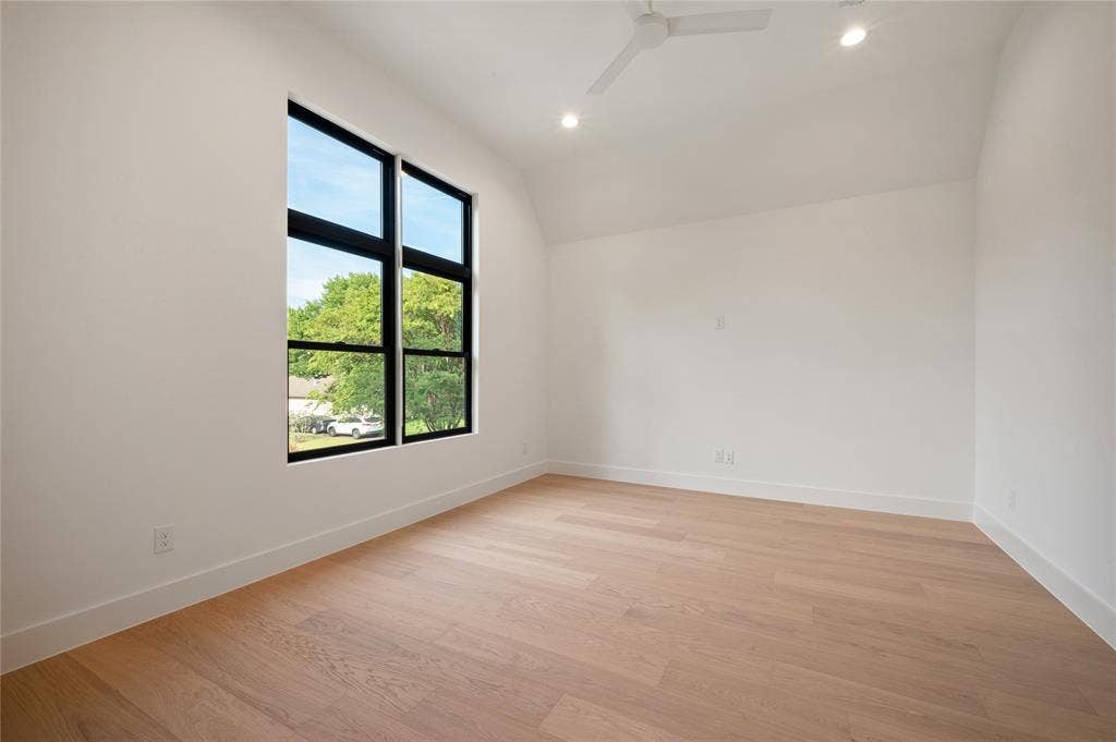 6222 Monticello Avenue, Dallas, TX 75214