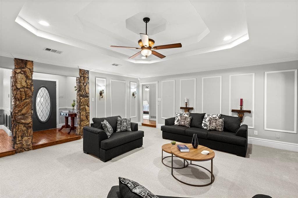 Main Living and Foyer