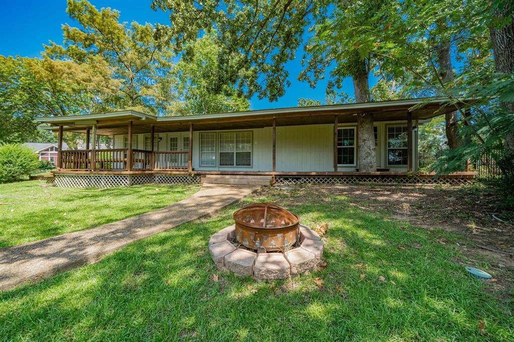 102 Northwood Place, Enchanted Oaks, TX 75156 102 Northwood Place, Enchanted Oaks, TX 75156