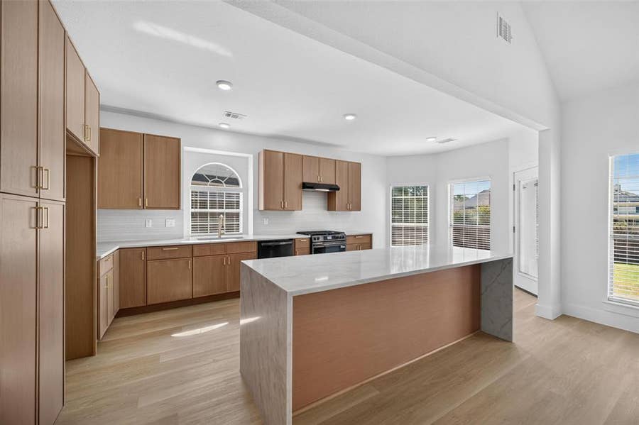 Property photo for 705 N Jordan Road, McKinney, TX