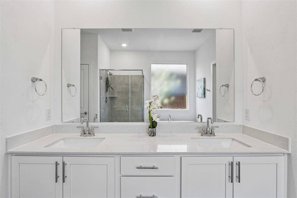 3709 Grace Lane, Mesquite, TX 75181 3709 Grace Lane, Mesquite, TX 75181