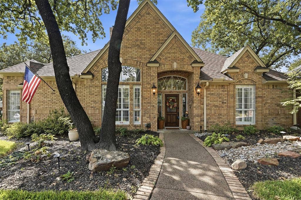 924 Ridge Court, Keller, TX 76248 924 Ridge Court, Keller, TX 76248