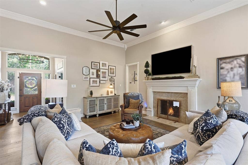 924 Ridge Court, Keller, TX 76248 924 Ridge Court, Keller, TX 76248