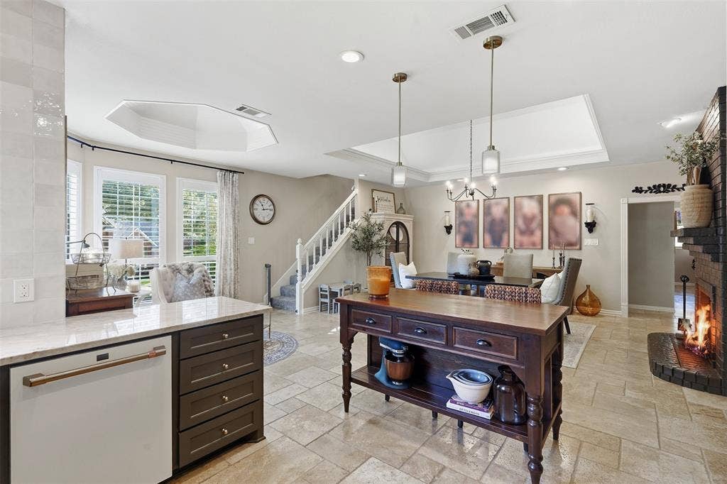 924 Ridge Court, Keller, TX 76248 924 Ridge Court, Keller, TX 76248