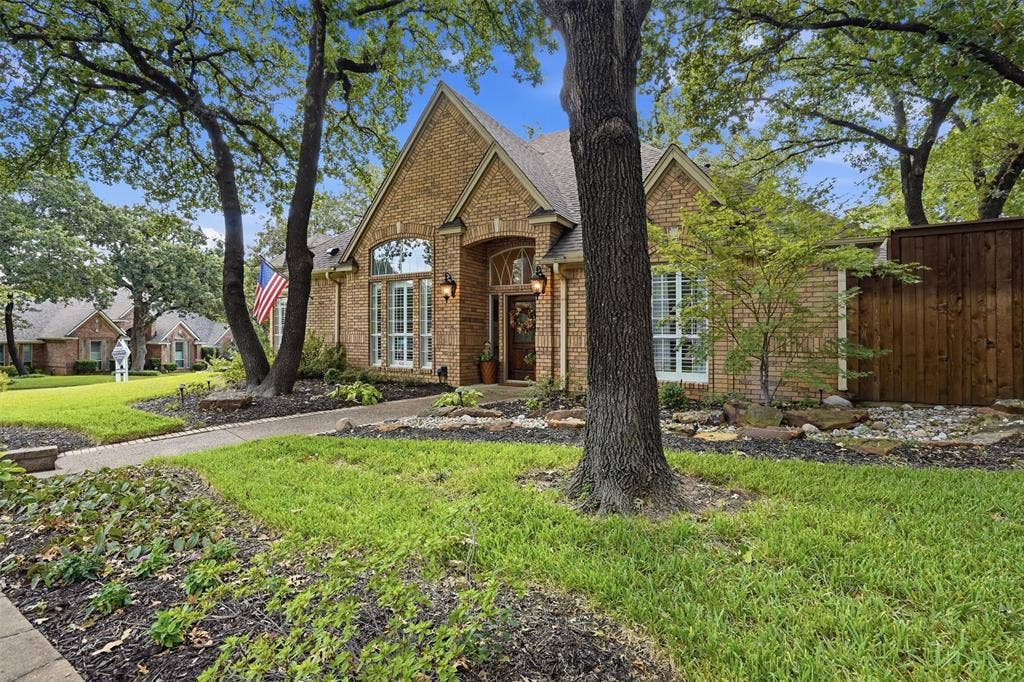 924 Ridge Court, Keller, TX 76248 924 Ridge Court, Keller, TX 76248