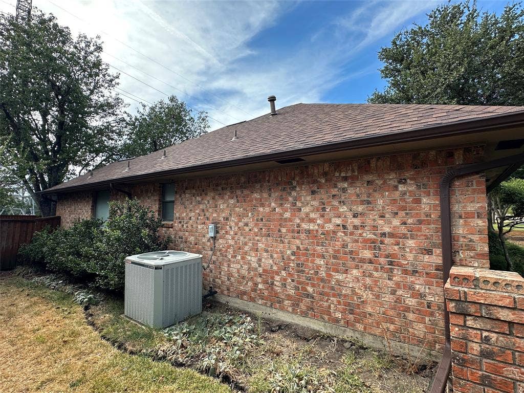1420 Oxford Place, Mesquite, TX 75149 1420 Oxford Place, Mesquite, TX 75149