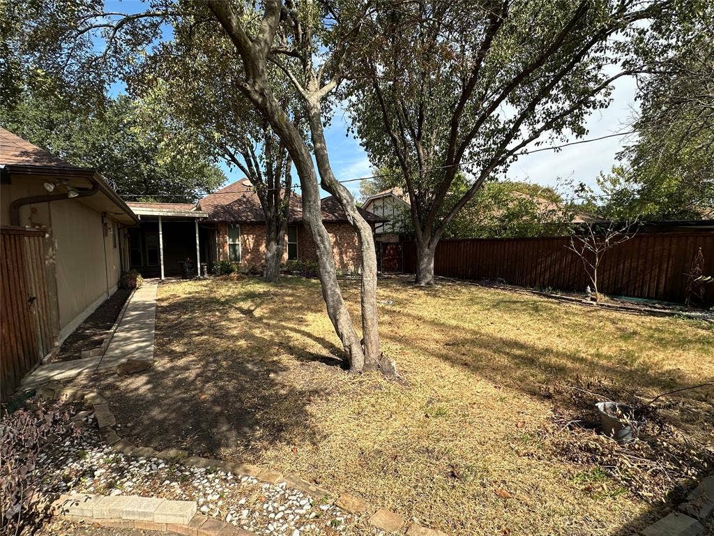 1420 Oxford Place, Mesquite, TX 75149 1420 Oxford Place, Mesquite, TX 75149