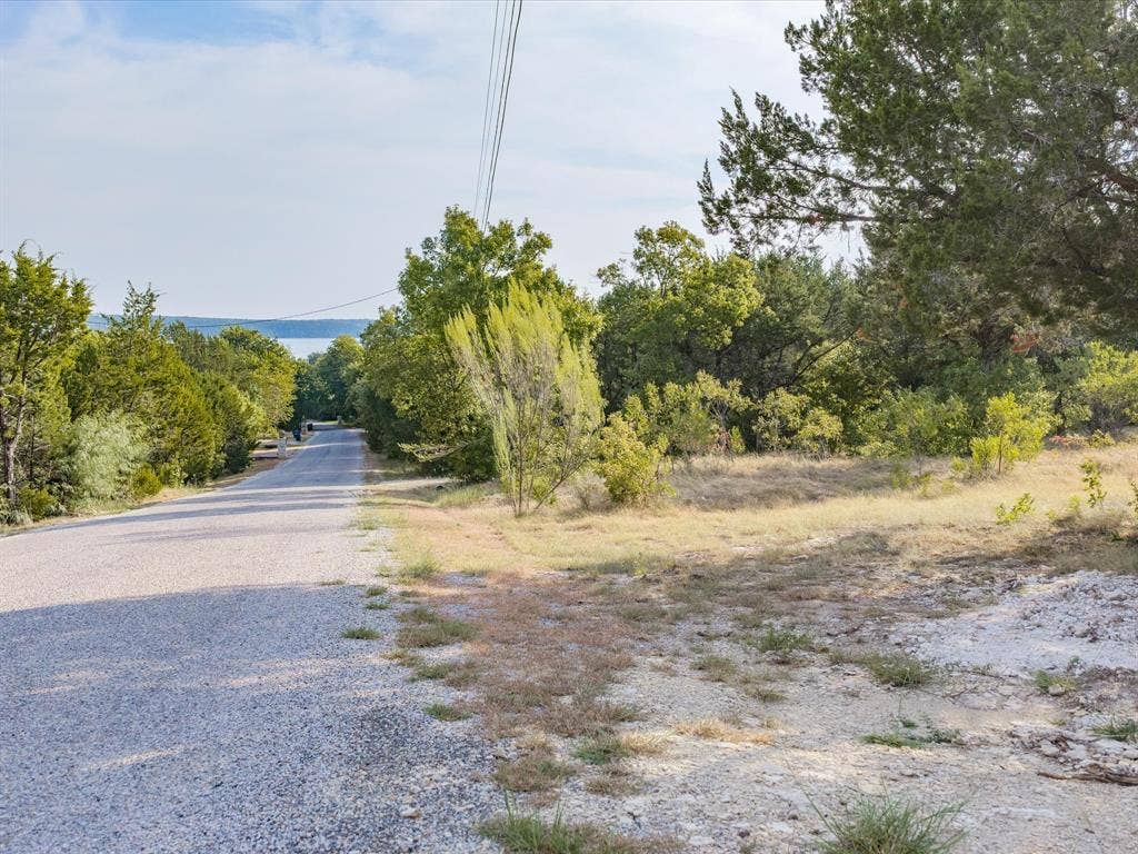 1211 Mountainside Drive, Granbury, TX 76048 1211 Mountainside Drive, Granbury, TX 76048