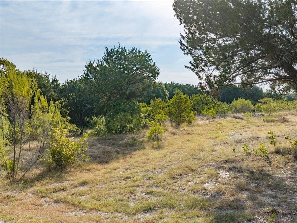 1211 Mountainside Drive, Granbury, TX 76048 1211 Mountainside Drive, Granbury, TX 76048
