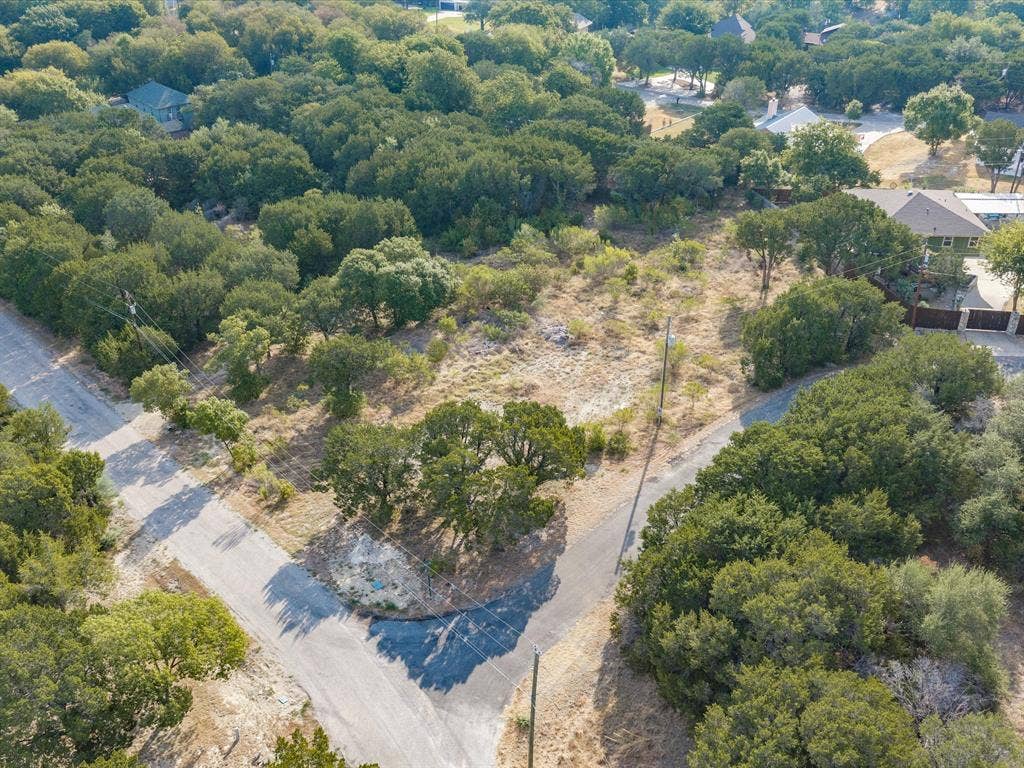 1211 Mountainside Drive, Granbury, TX 76048 1211 Mountainside Drive, Granbury, TX 76048