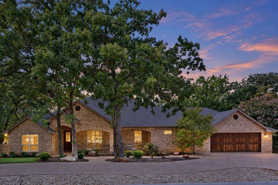Property photo for 6318 Sonora Drive, Granbury, TX