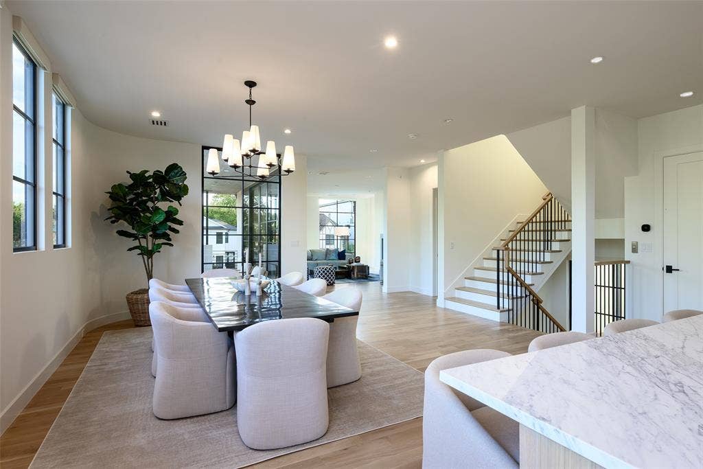 4051 Hawthorne Avenue, Dallas, TX 75219 4051 Hawthorne Avenue, Dallas, TX 75219