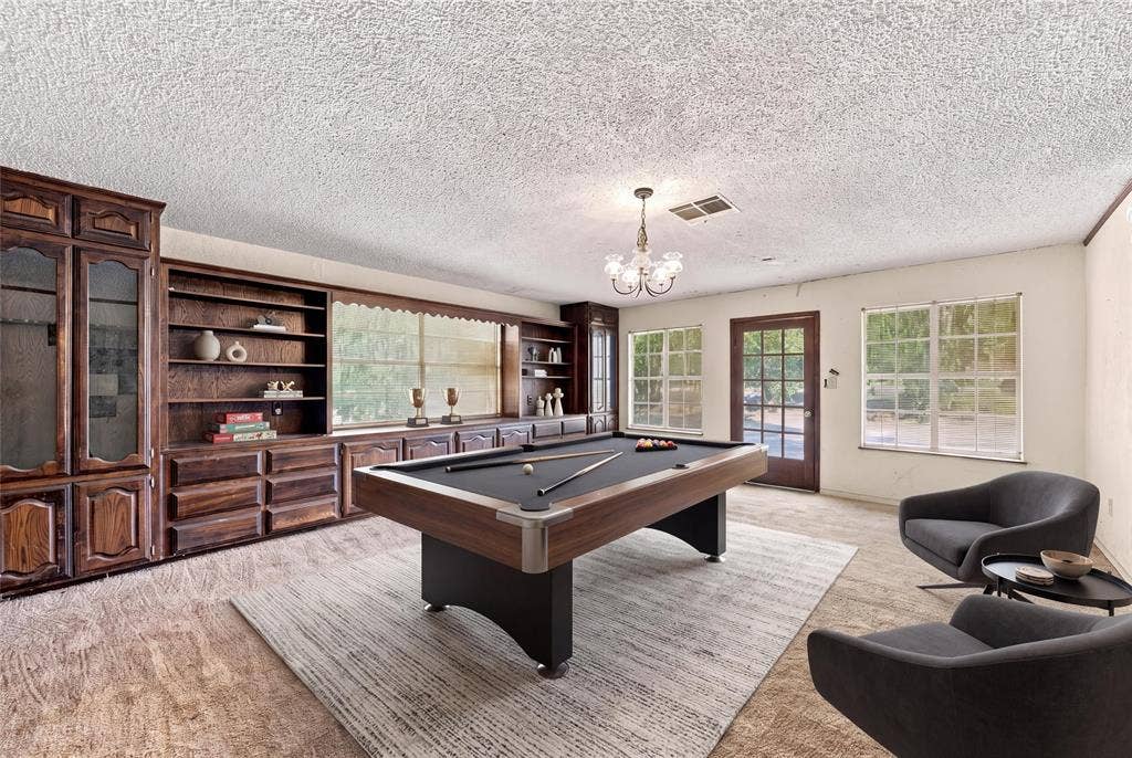 9325 Bryce Drive, Woodway, TX 76712 Virtually Staged