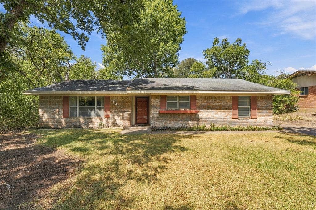 9325 Bryce Drive, Woodway, TX 76712 9325 Bryce Drive, Woodway, TX 76712