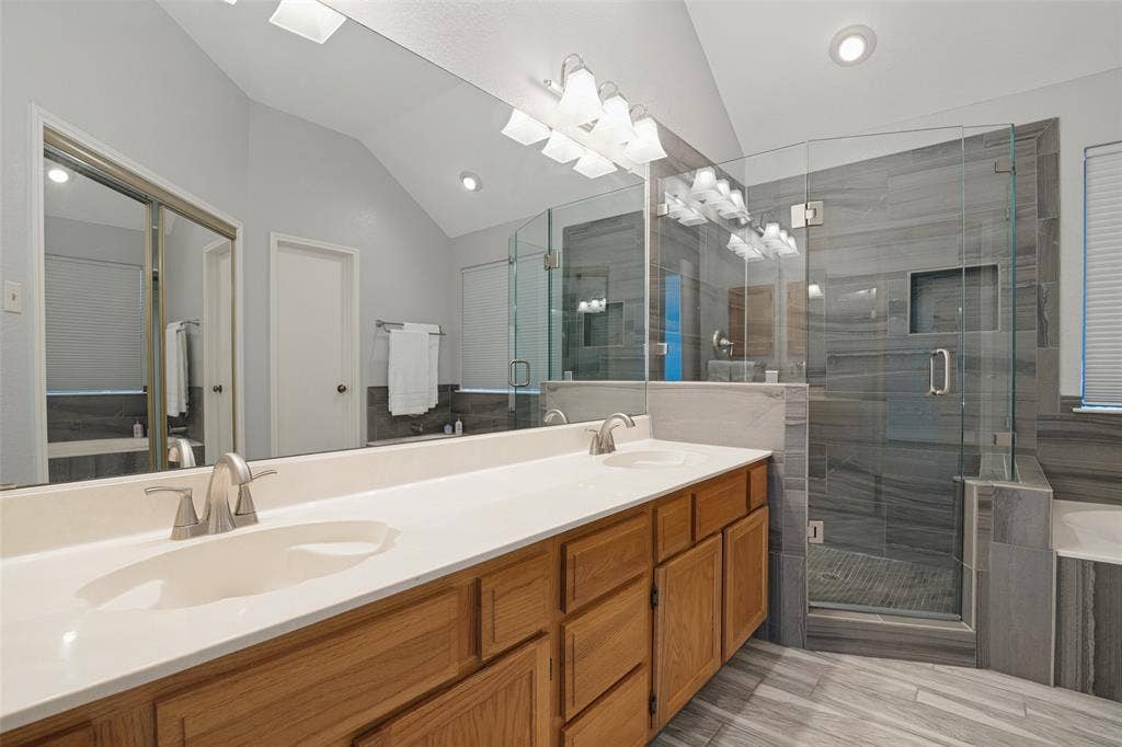 3801 Suffolk Lane, Plano, TX 75023 3801 Suffolk Lane, Plano, TX 75023