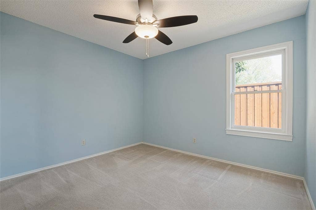 3801 Suffolk Lane, Plano, TX 75023 3801 Suffolk Lane, Plano, TX 75023