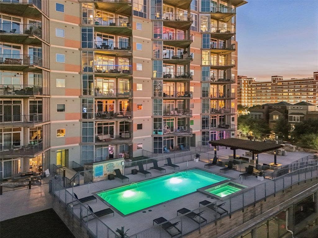 1001 Belleview Street, #707, Dallas, TX 75215 1001 Belleview Street, #707, Dallas, TX 75215